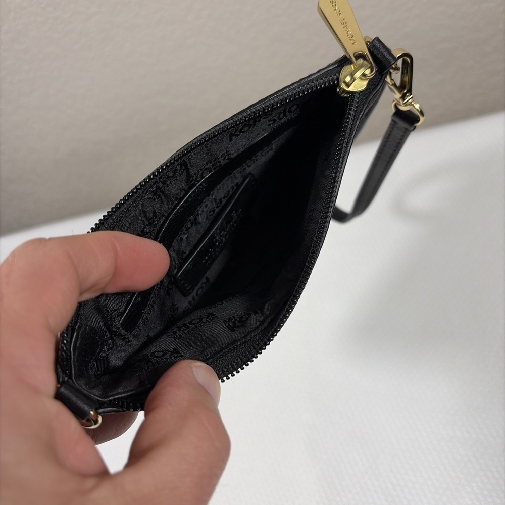 MICHAEL KORS SIGNATURE WRISTLET BLACK & TAN GRAY FABRIC MK LOGO GOLD HARDWARE - Picture 4 of 8